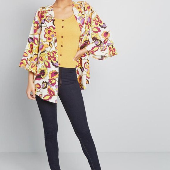 ModCloth Floral Kimono - Picture 2 of 3